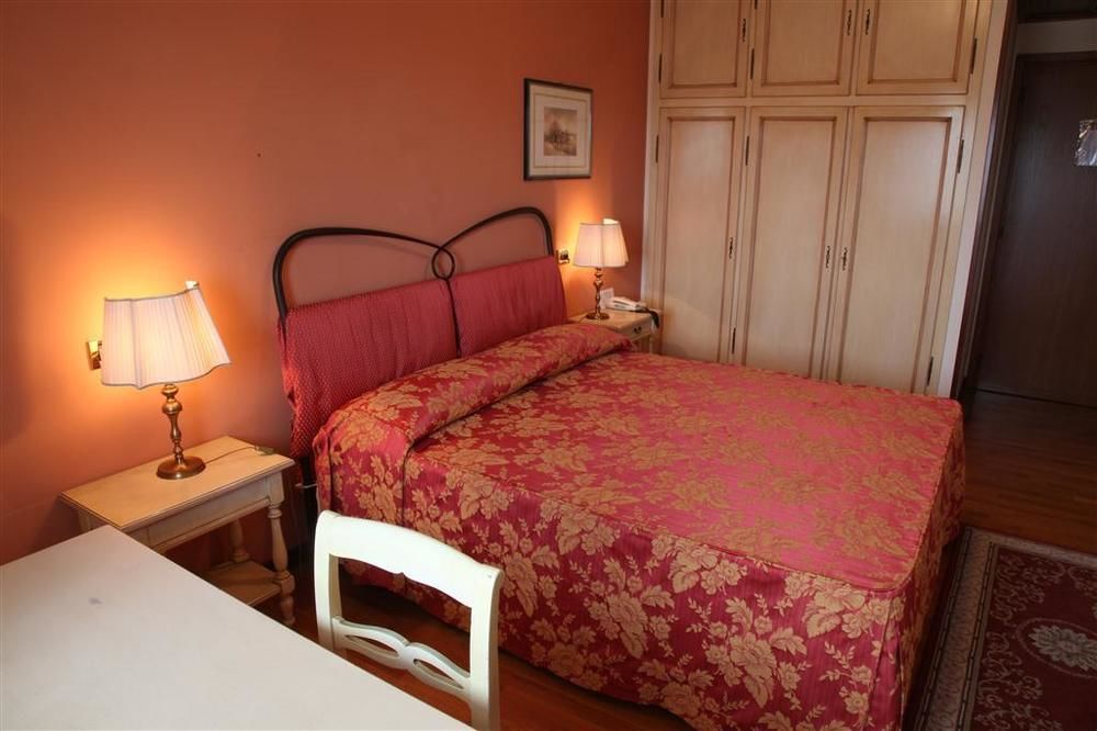 Hotel Ristorante La Rosina Marostica Bagian luar foto